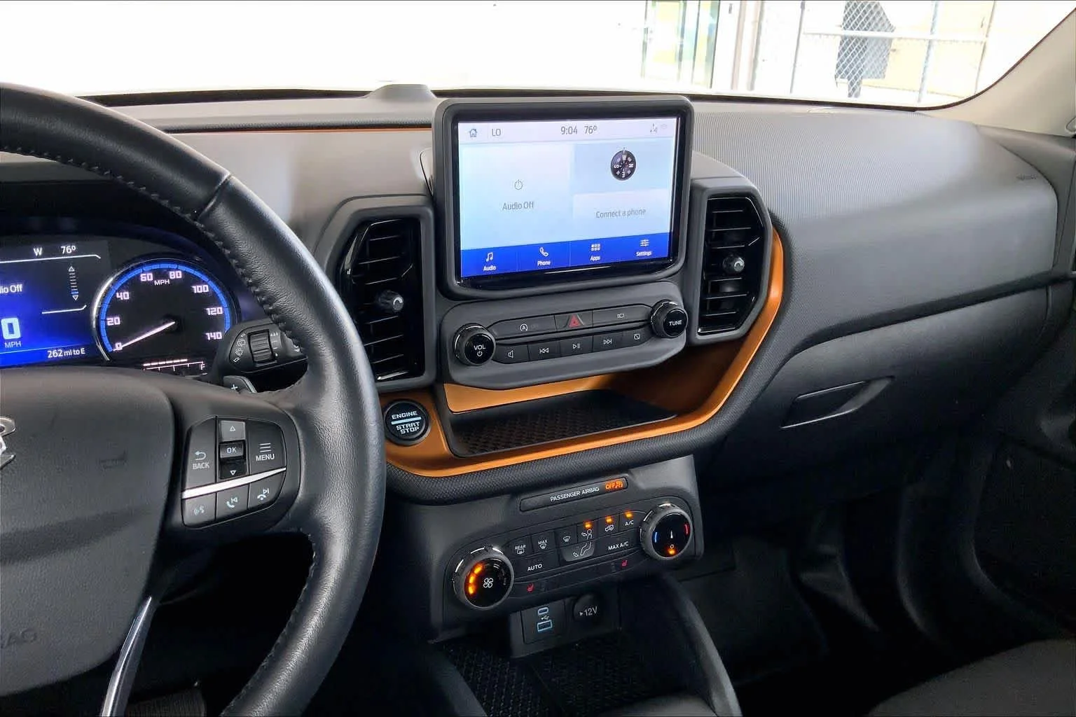 Used 2022 Oxford White Ford Badlands image 7