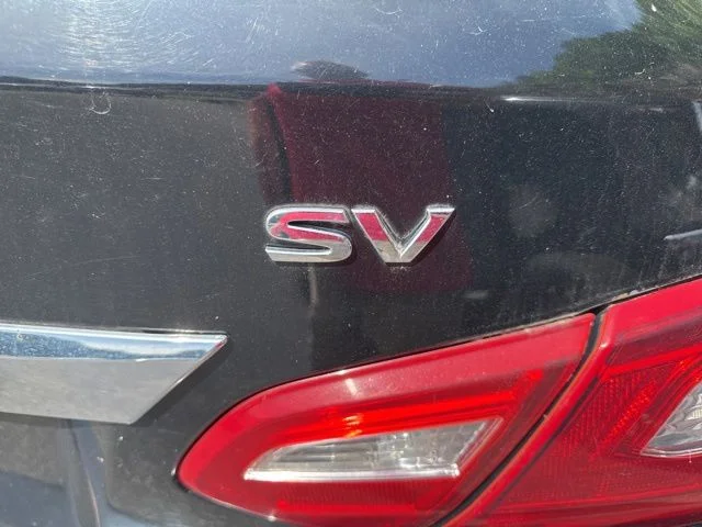 Used 2016 Black Nissan 2.5 SV image 11