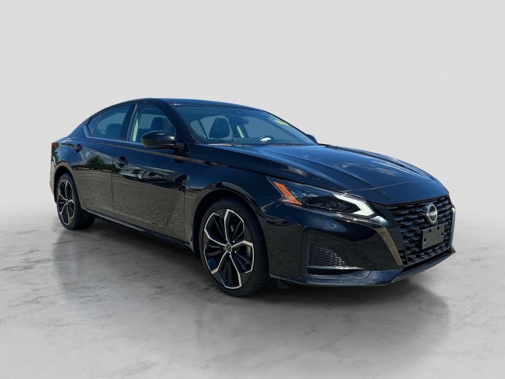 Used 2023 Black Nissan 2.5 SR image 7