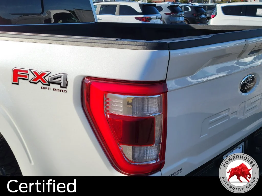 Used 2023 White Ford Lariat image 13