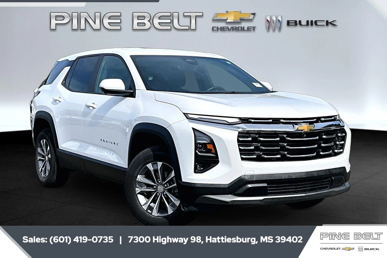 Used 2025 Summit White Chevrolet FWD LT image 1