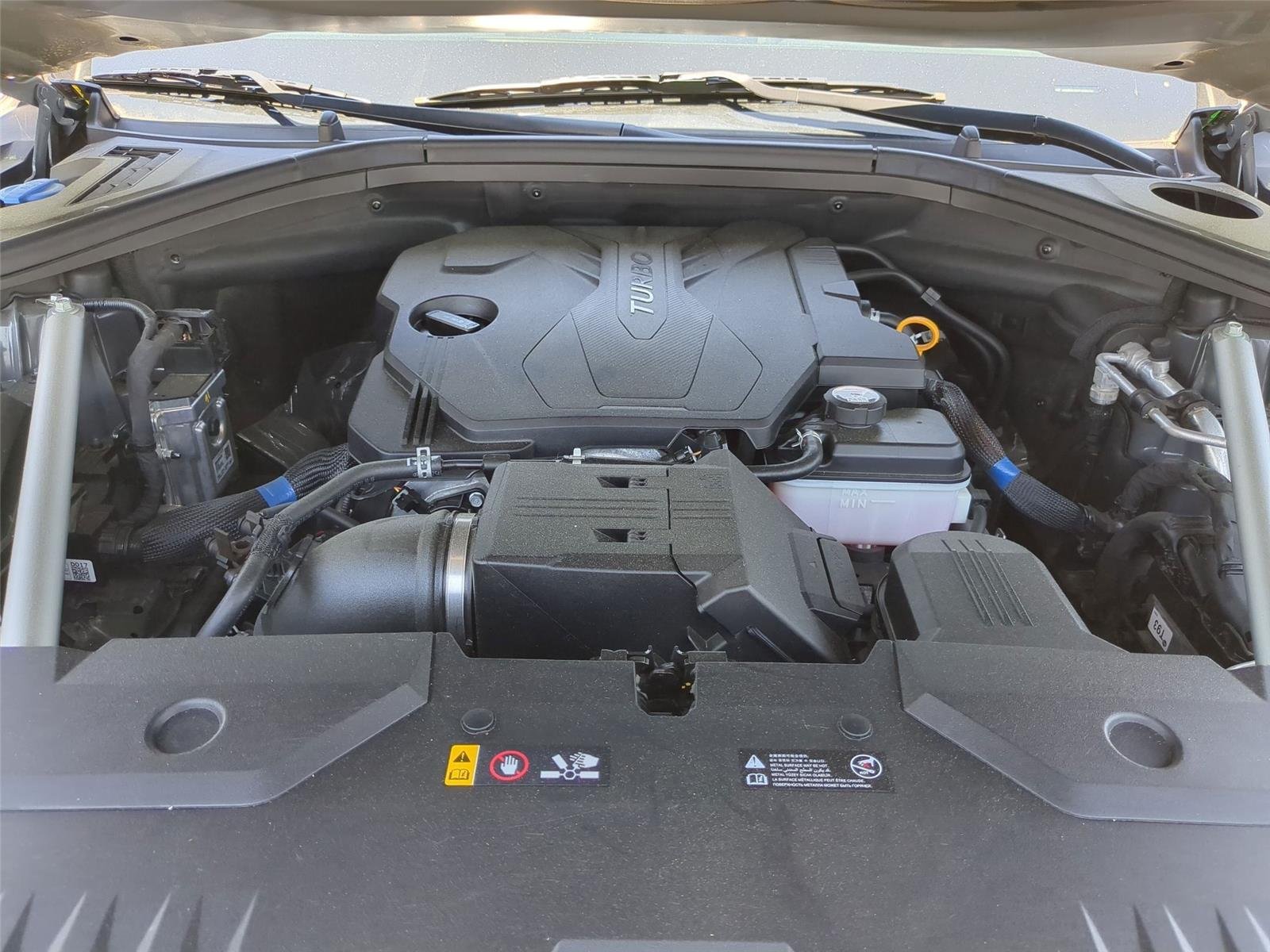 Used 2023 Himalayan Gray Genesis 2.5T image 34