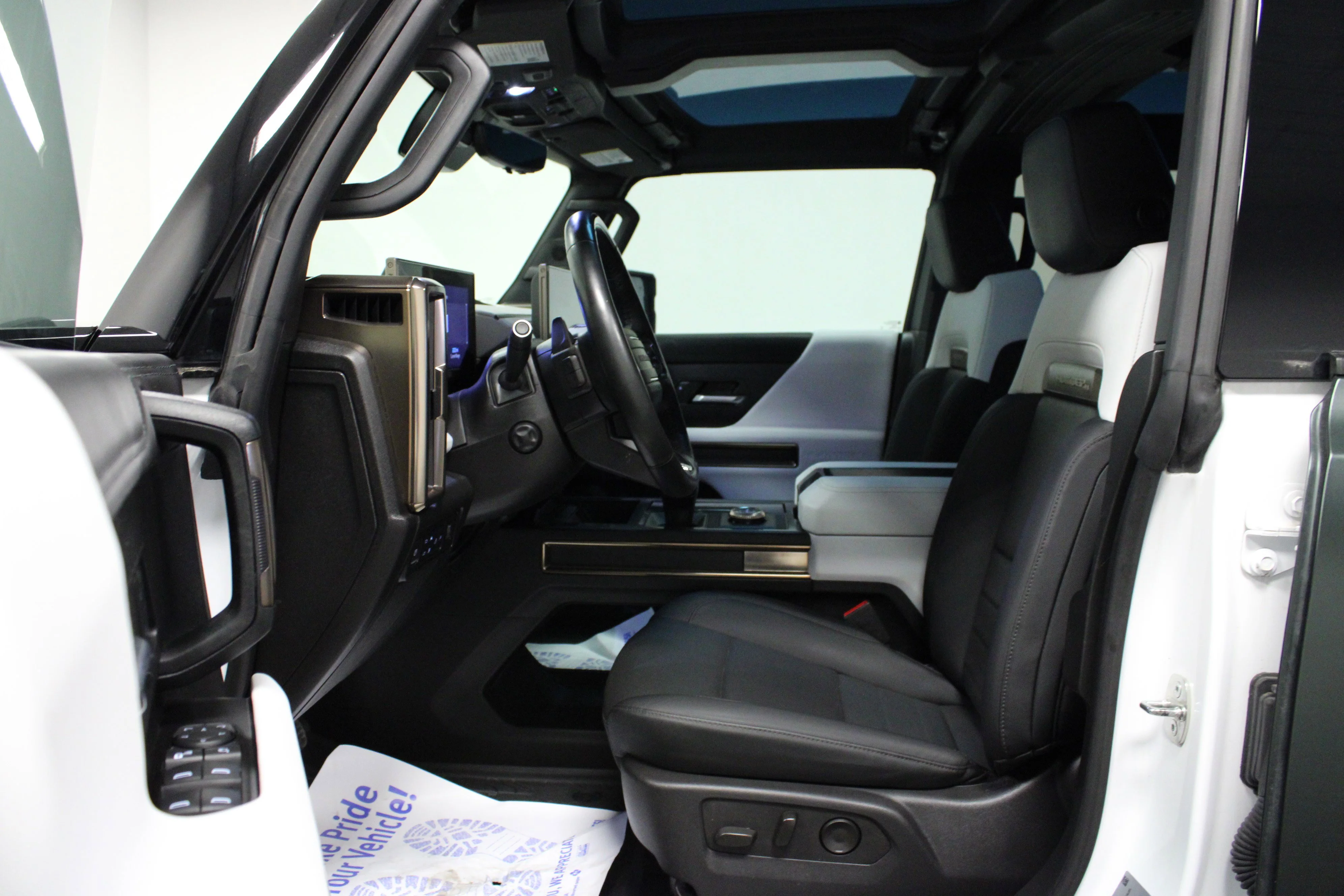 Used 2023 Interstellar White GMC 3X image 12