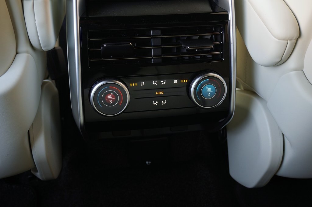 2025 LAND ROVER RANGE ROVER - Image 30