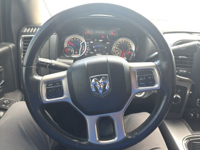 Used 2018 Brilliant Black Crystal Pearlcoat Ram Laramie image 13