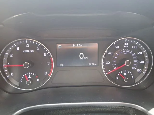 Used 2024 White Kia LXS image 6