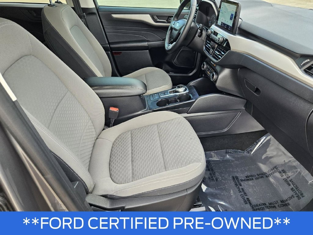 Used 2022 Gray Ford SE image 11