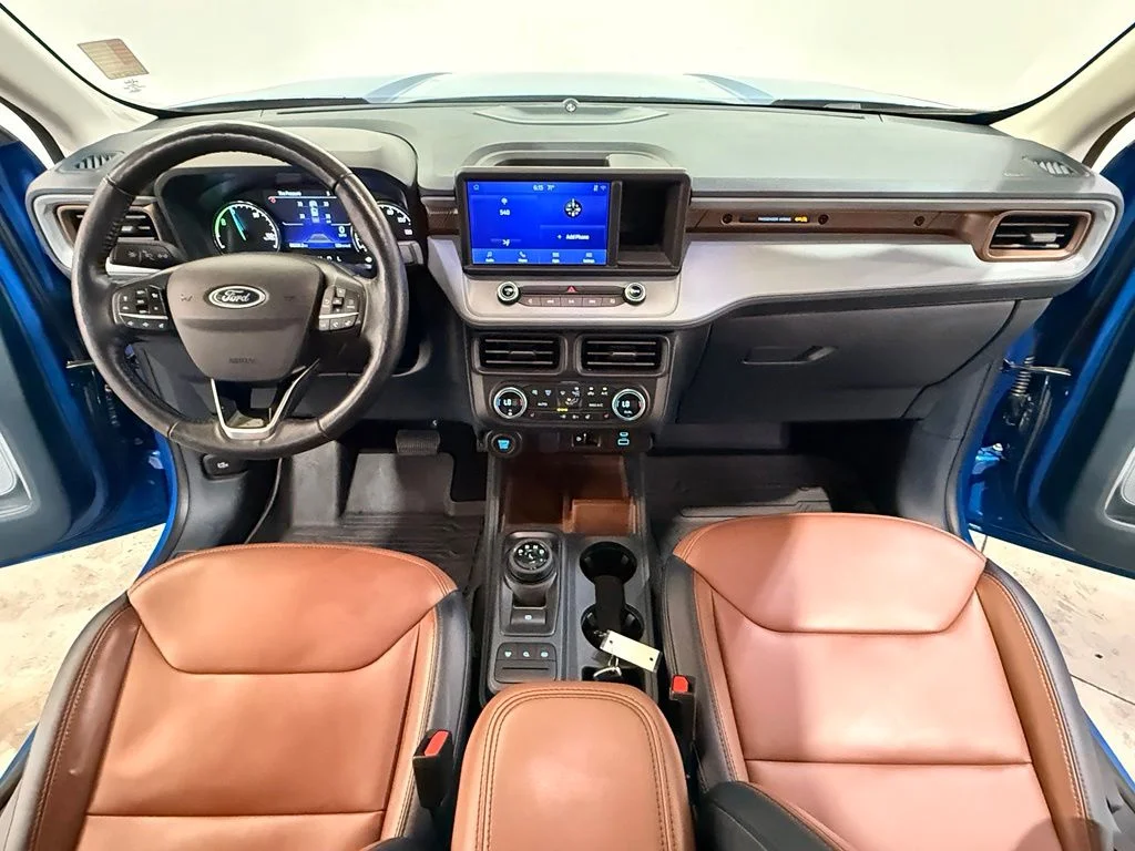Used 2022 Blue Ford Lariat image 17