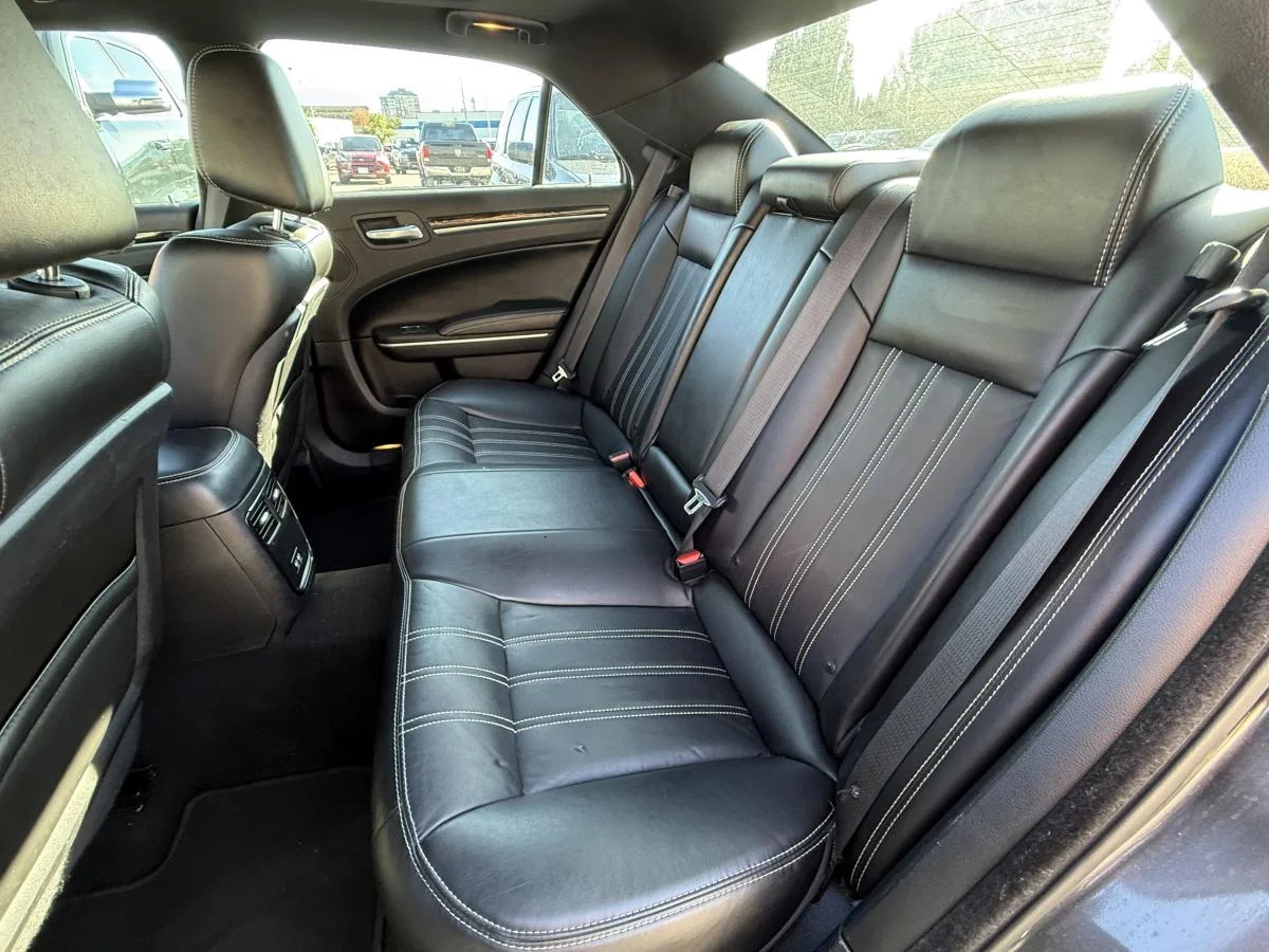 Used 2021 Black Chrysler S V6 Awd image 16