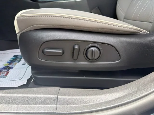 New 2026 Ebony Twilight Metallic Buick Avenir image 16