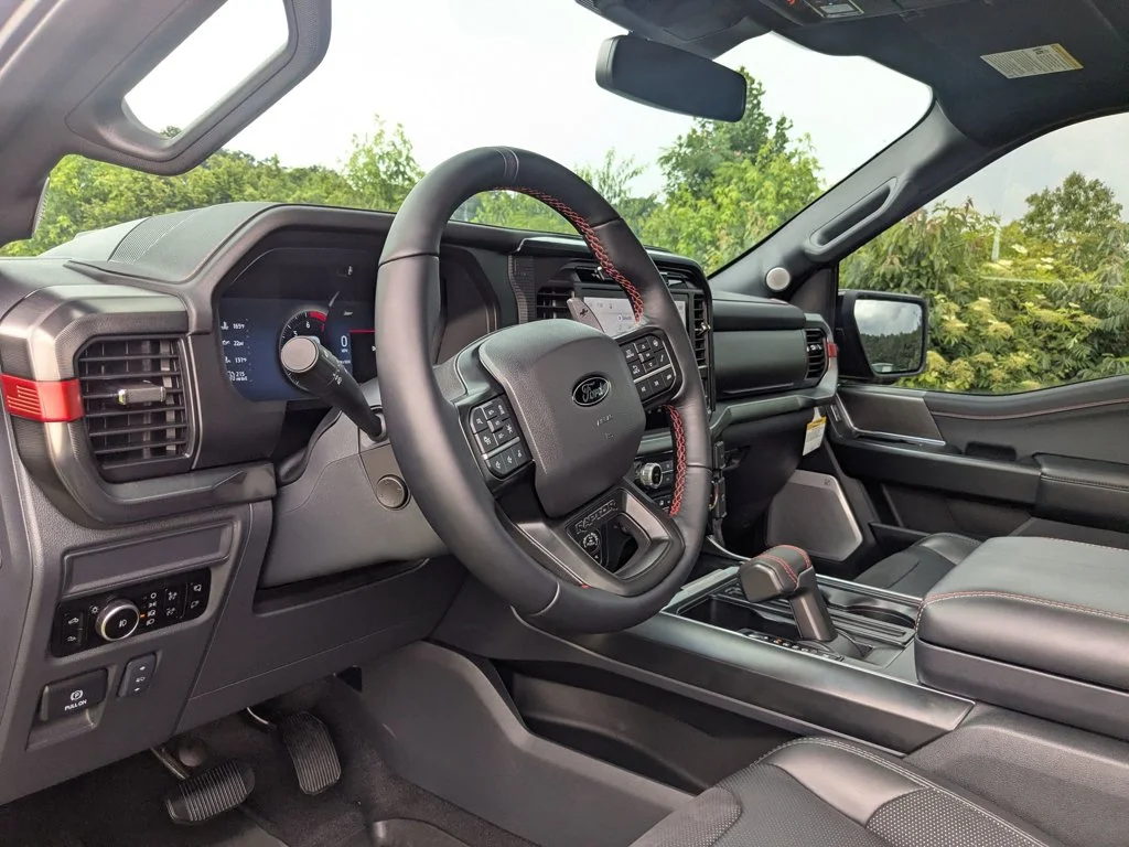 Used 2026  Ford Raptor image 14