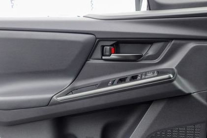 New 2026 Wind Chill Pearl <sup>1</sup> Toyota  XLE image 25