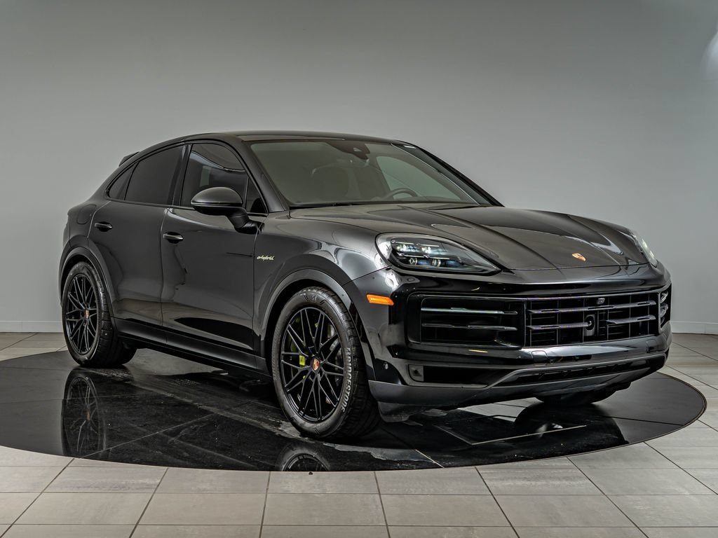 2025 Porsche Cayenne Coup E-Hybrid - Photo 10