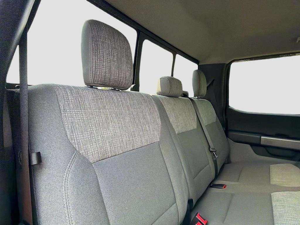 Used 2023 Blue Ford XLT image 30