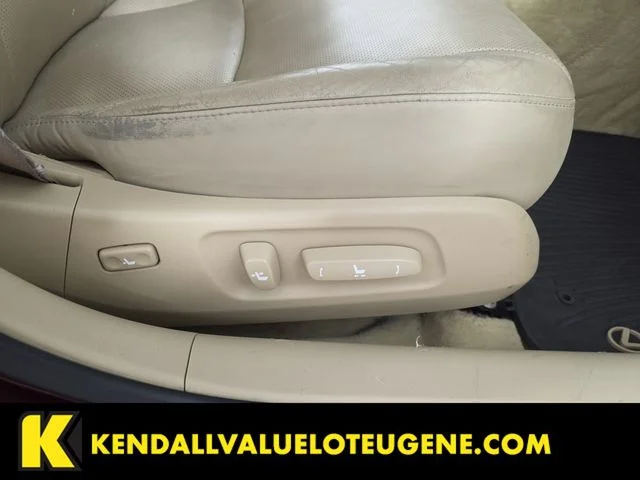 Used 2007 Red Lexus 350 image 30