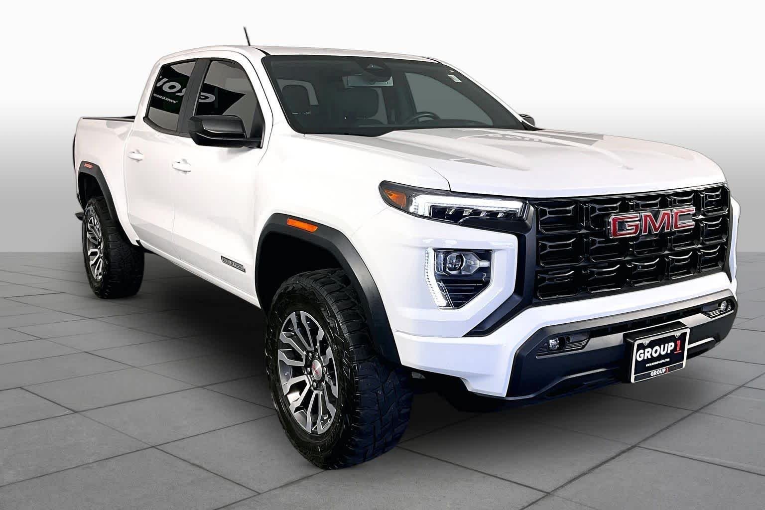Used 2024 Summit White GMC 2WD Elevation image 4