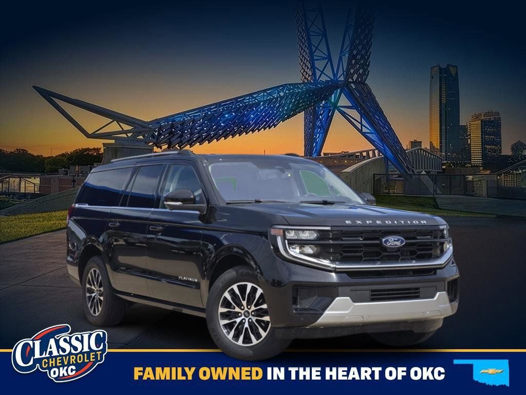 Used 2025 Black Ford Platinum image 1