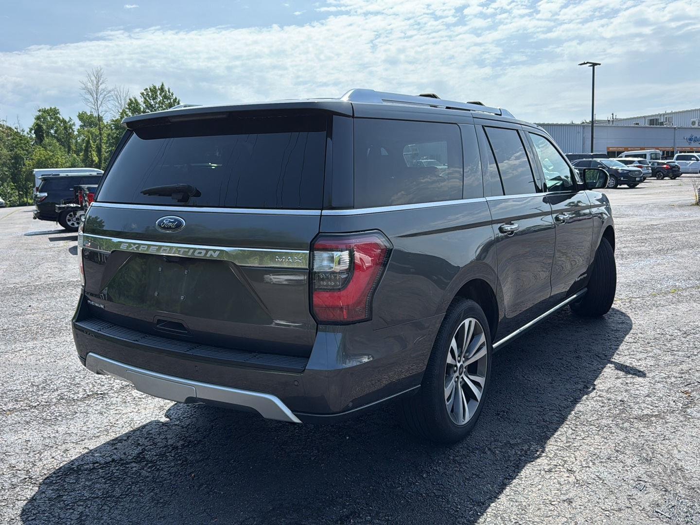 Used 2020 Magnetic Ford Platinum image 10