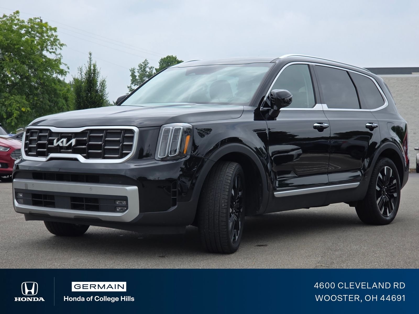 Used 2023 Ebony Black Kia SX image 17