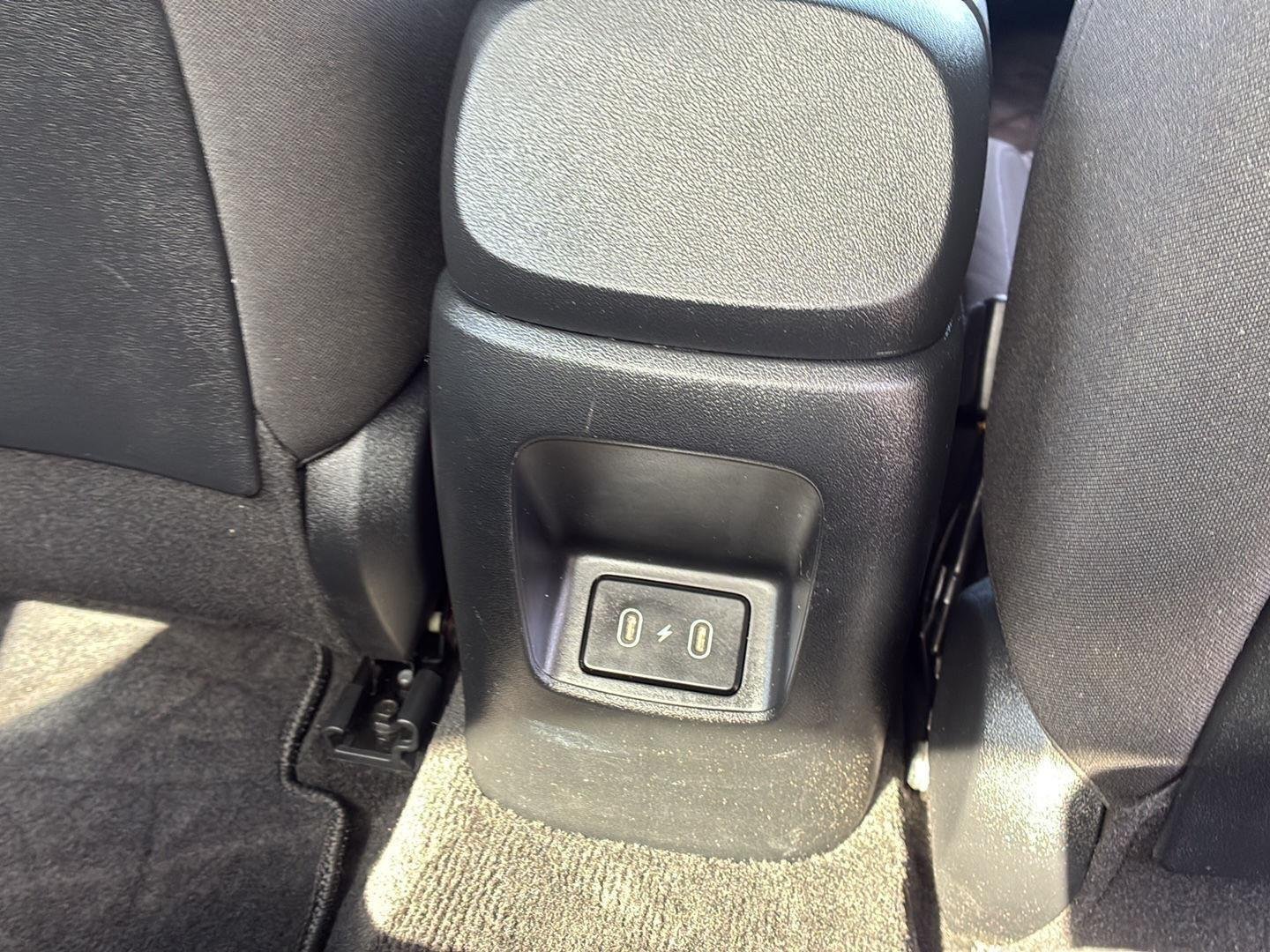 2025 Hyundai Elantra SEL - Photo 20