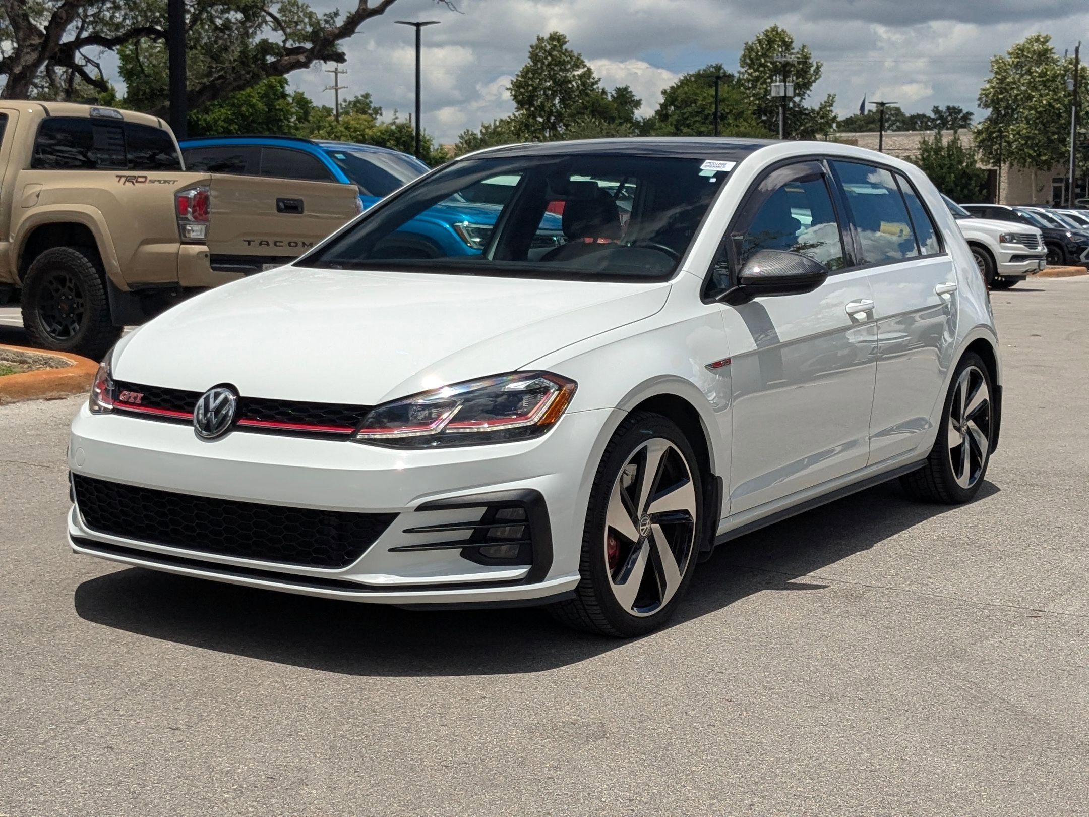 Used 2020 Pure White Volkswagen 2.0T SE image 7