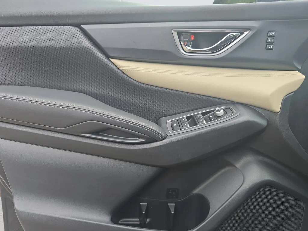 Used 2022 Black Subaru Limited image 15