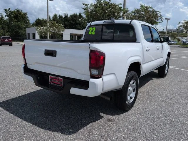 Certified Used 2022 White Toyota SR image 4