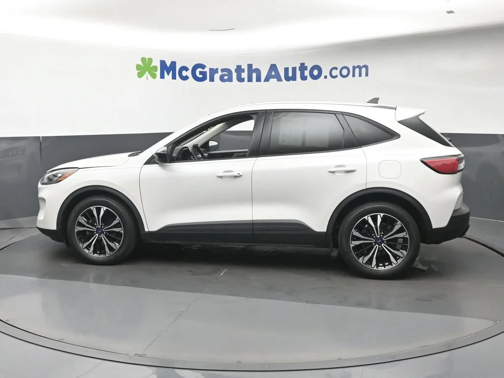 Certified Used 2022 White Ford SE image 23