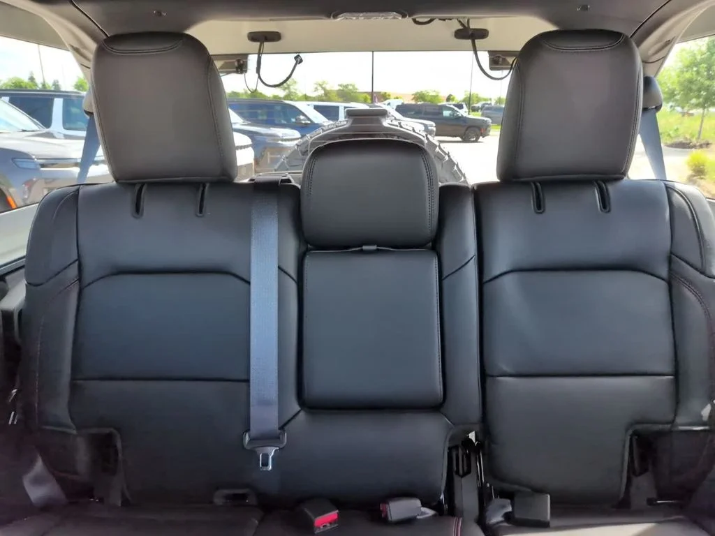 New 2026 Gray Jeep Rubicon X image 25