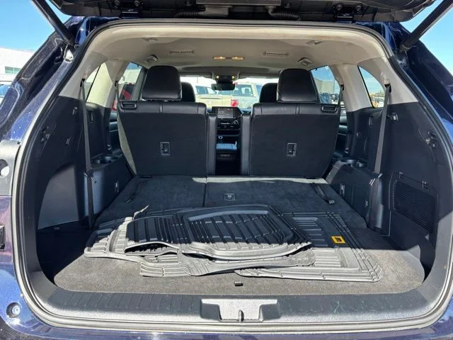 Used 2021 Blue Toyota XLE image 18