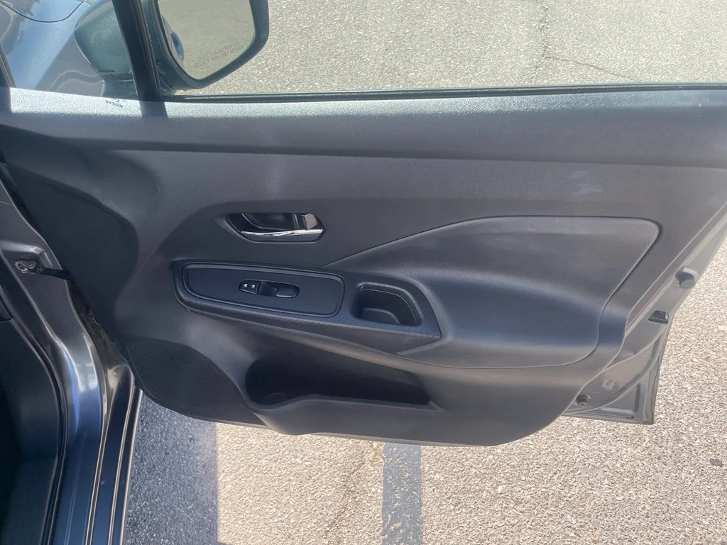 Used 2023 Gray Nissan SV image 29