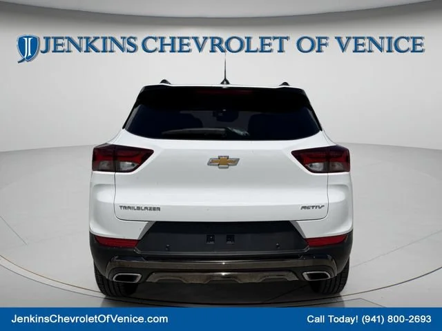 Used 2023 SUMMIT WHITE Chevrolet ACTIV image 6