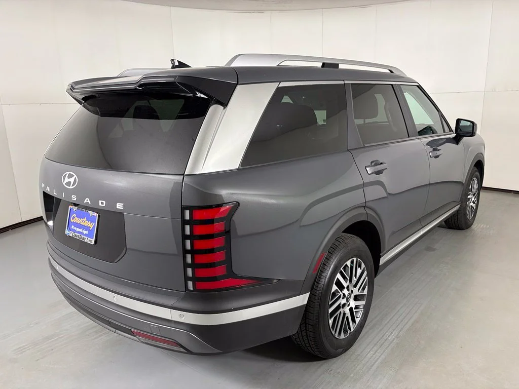 Used 2026 Gray Hyundai SEL image 8