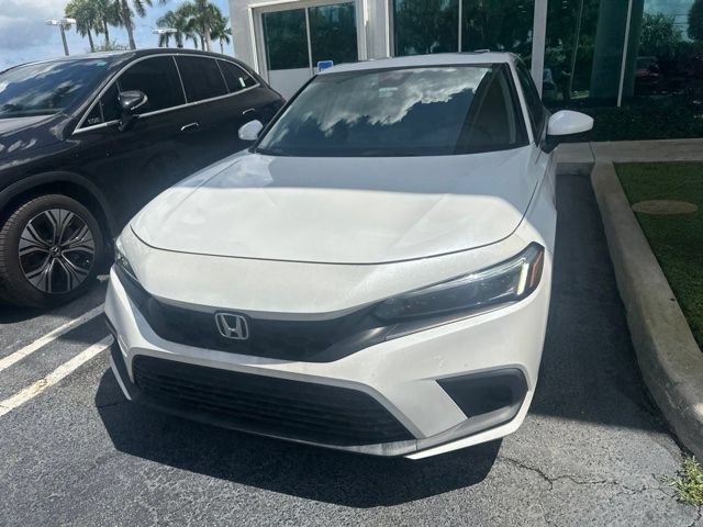 Certified Used 2023  Honda EX-L image 2