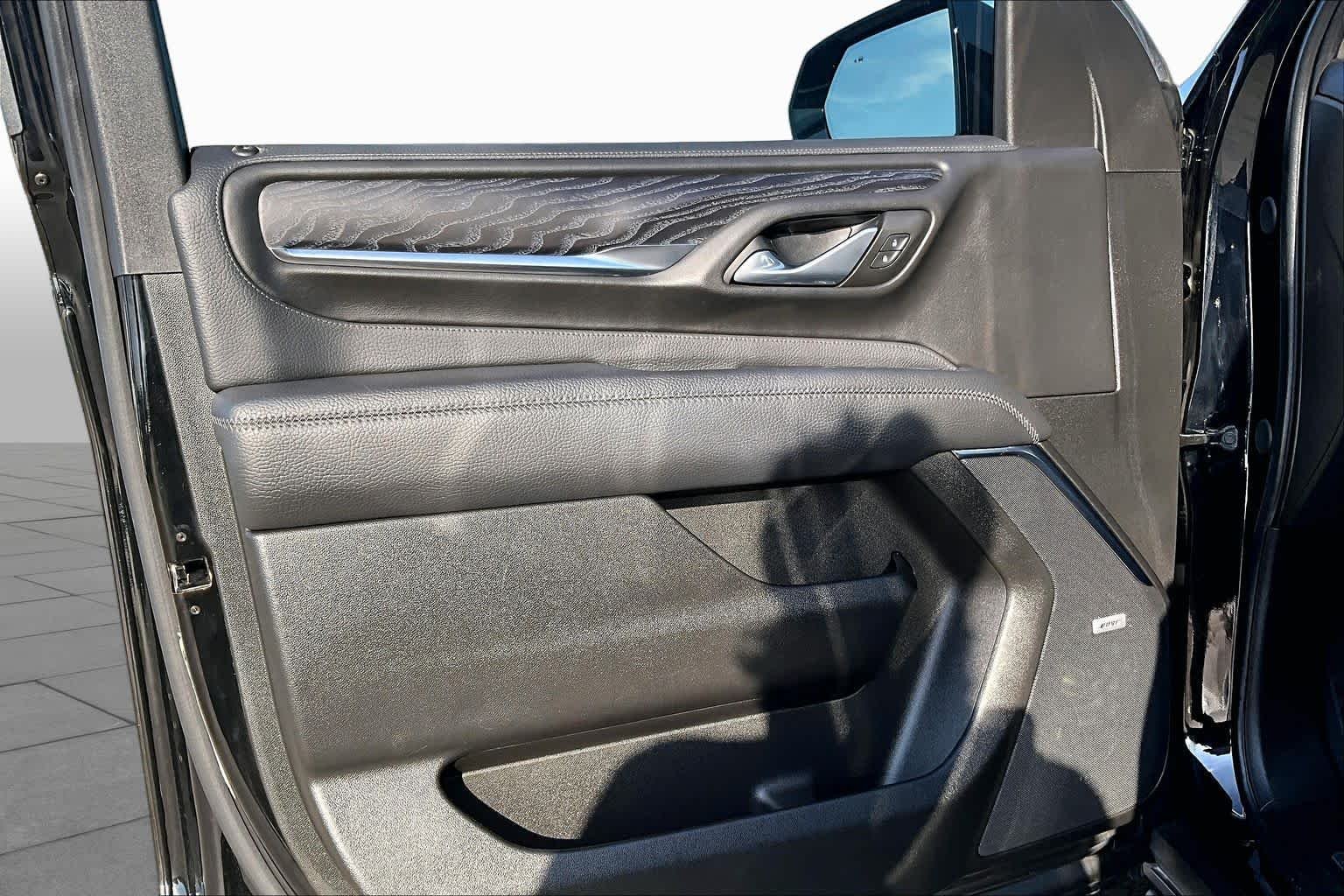 Used 2023 Onyx Black GMC Denali image 20