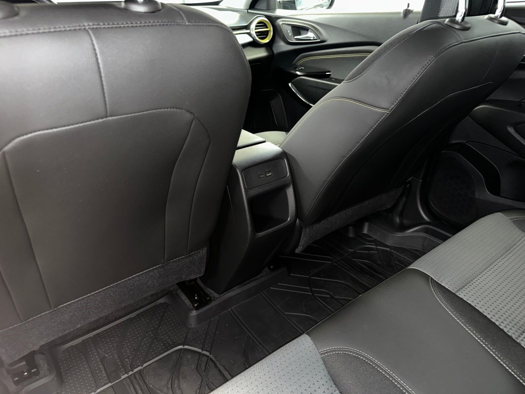 2024 Chevrolet Trax LT - Photo 18