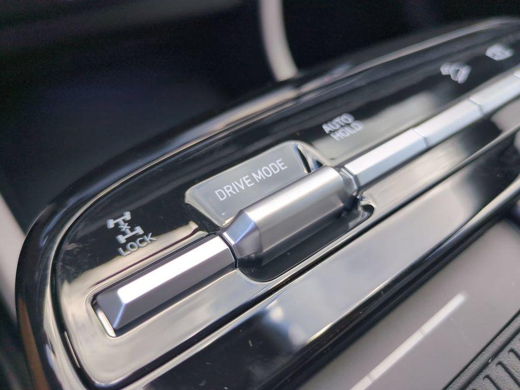 New 2026 Gray Hyundai SEL Convenience image 32