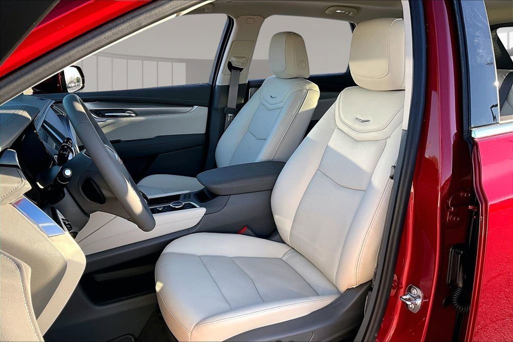 2026 Cadillac XT5 Premium Luxury - Photo 9