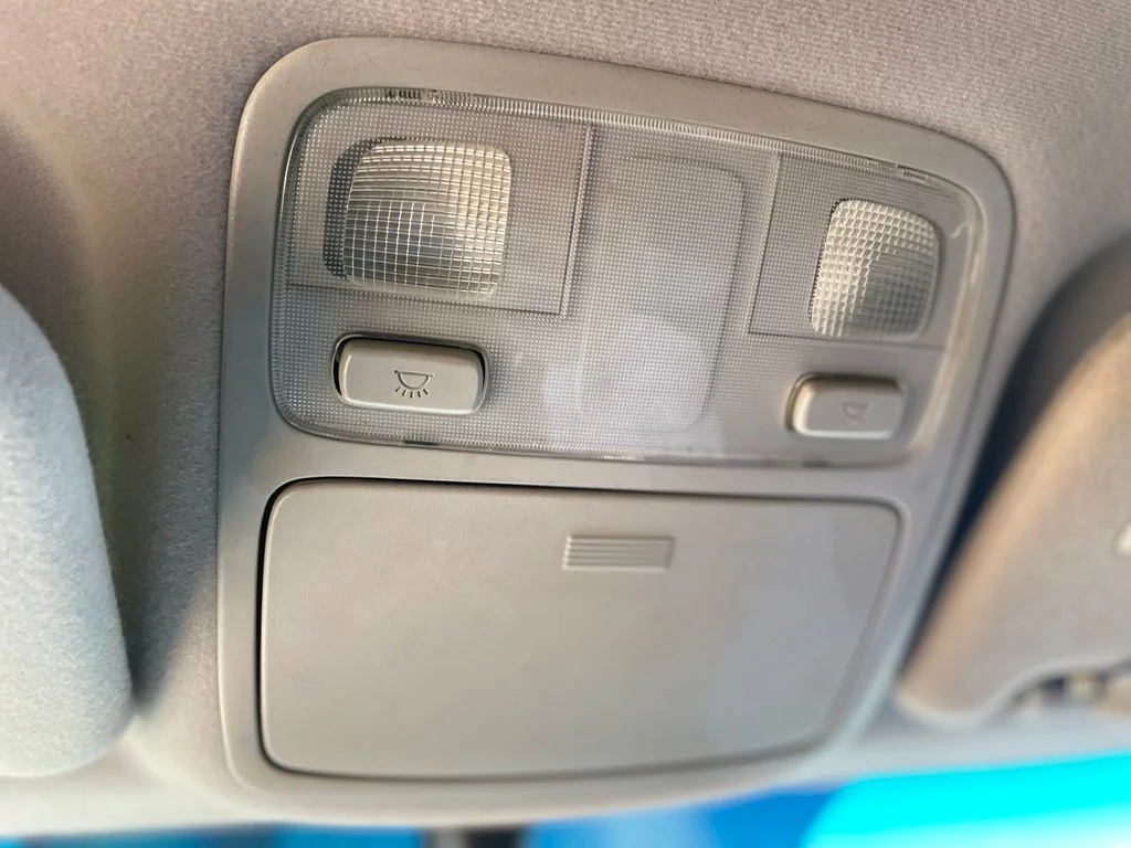 Used 2008 Blue Kia LX image 13