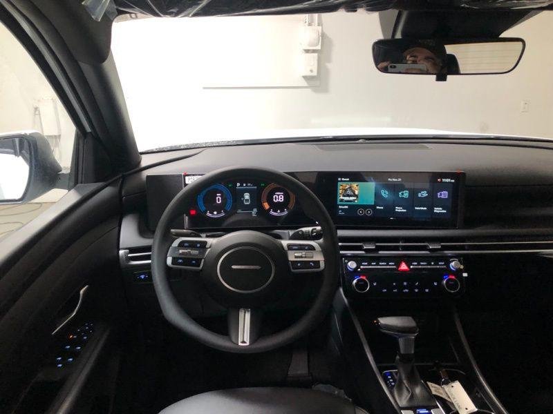 New 2026 White Hyundai SEL AWD image 29