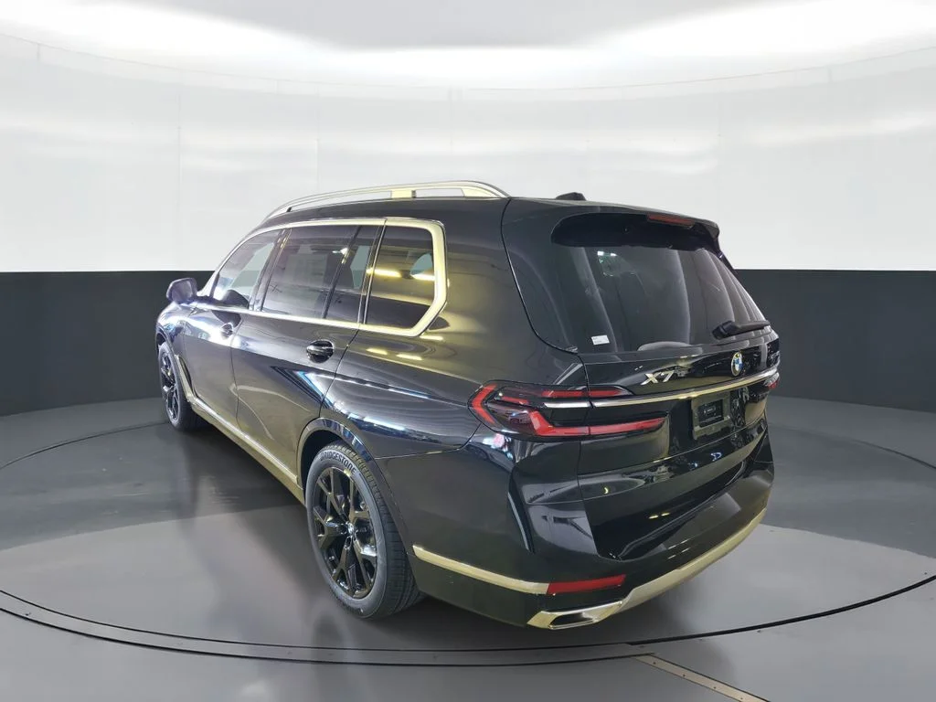 New 2026 Black Sapphire Metallic BMW xDrive40i image 4