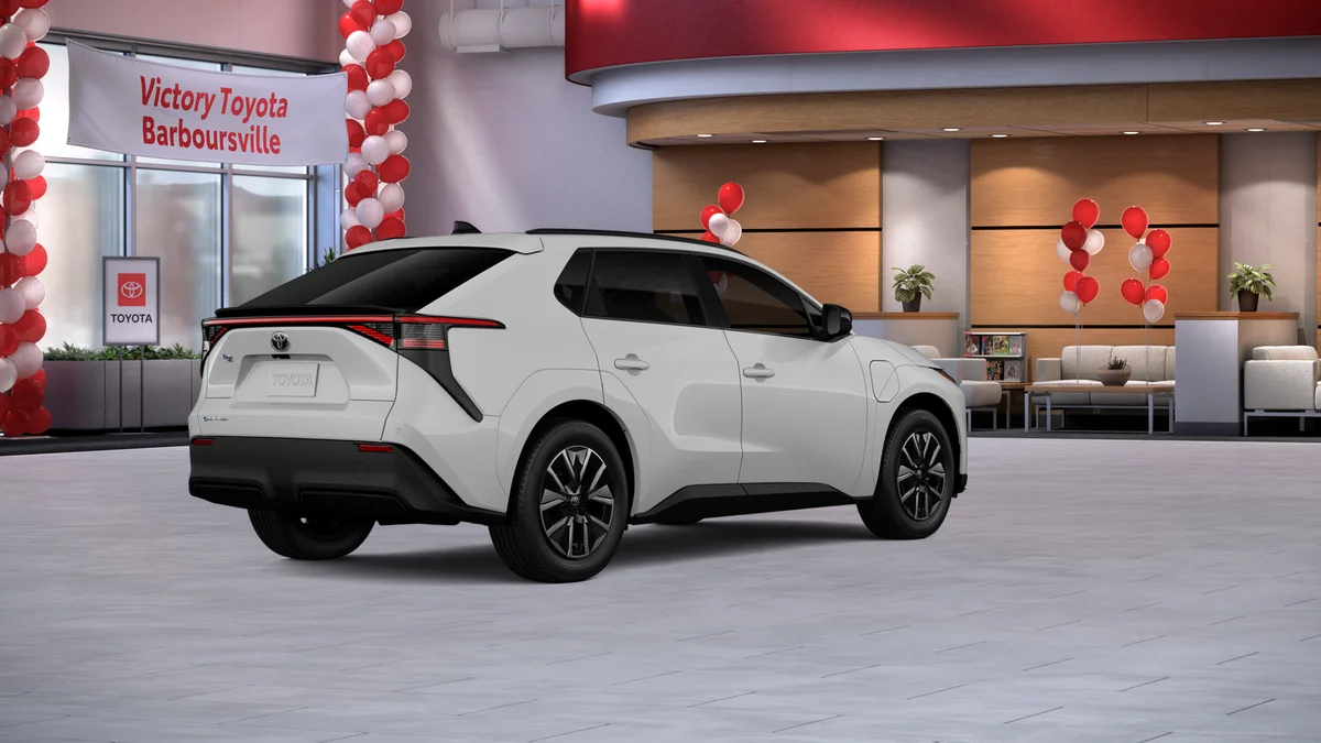 New 2026 Wind Chill Pearl Toyota XLE image 45