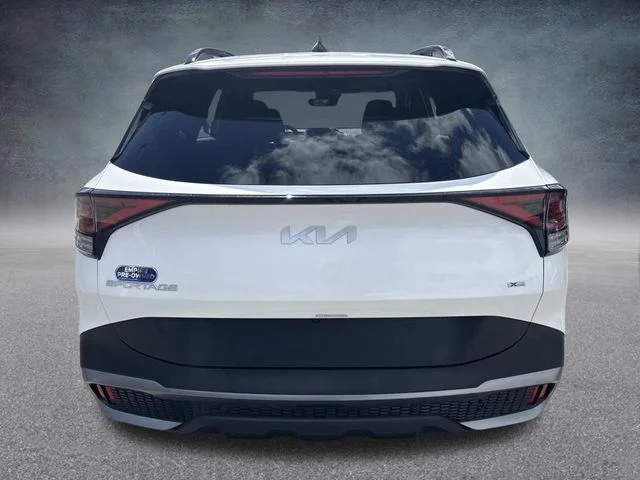 Used 2023 White Kia X-Line image 6