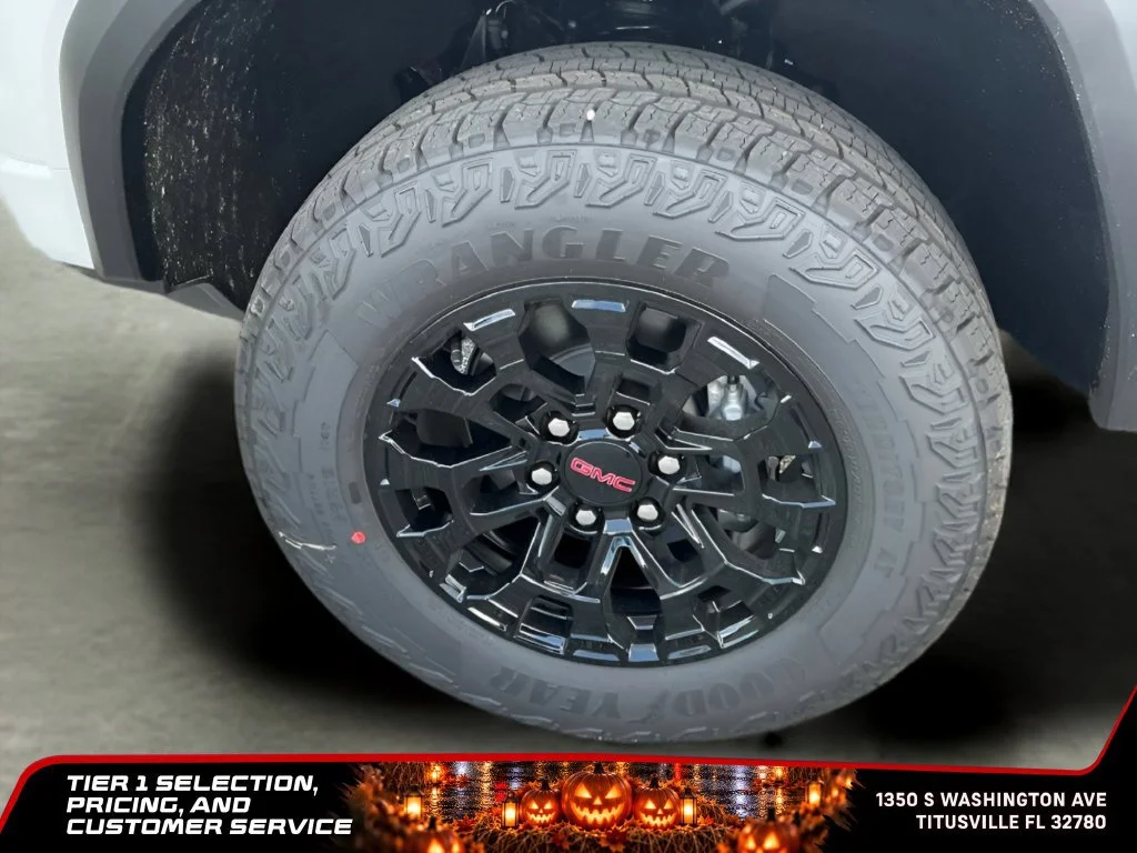 New 2026 Summit White GMC Elevation image 39