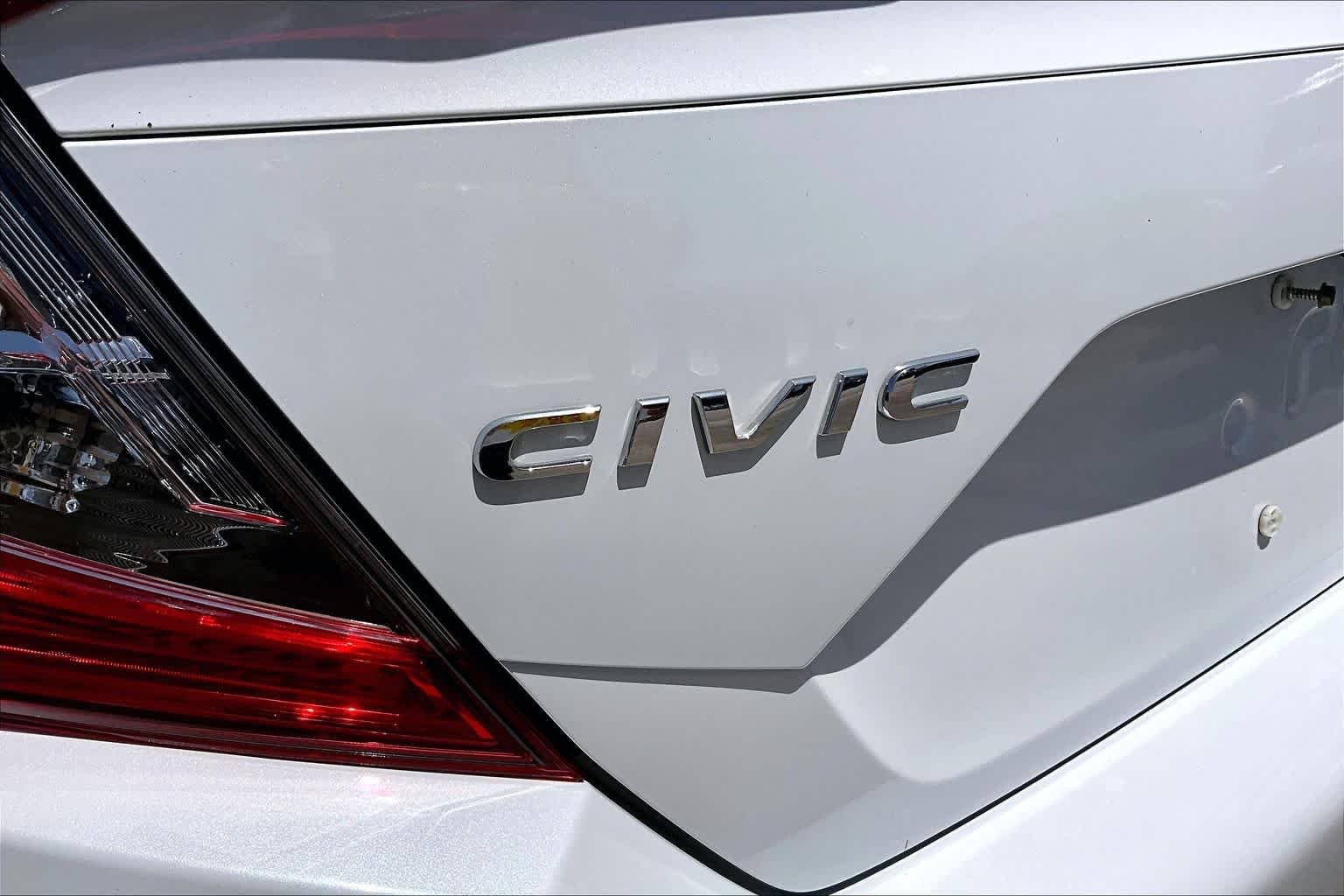 Used 2019 Platinum White Pearl Honda EX-L image 9