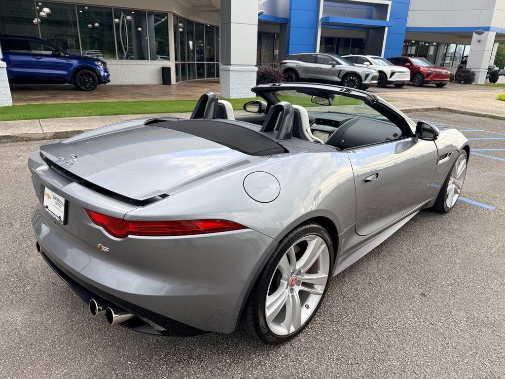 Used 2015 Gray Jaguar V8 S image 25