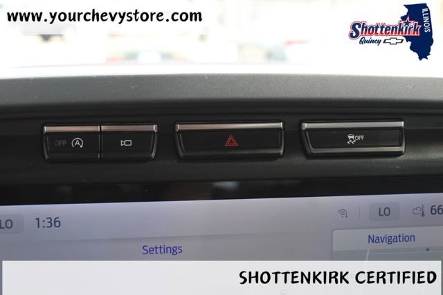 Used 2024 Gray Ford XLT image 27