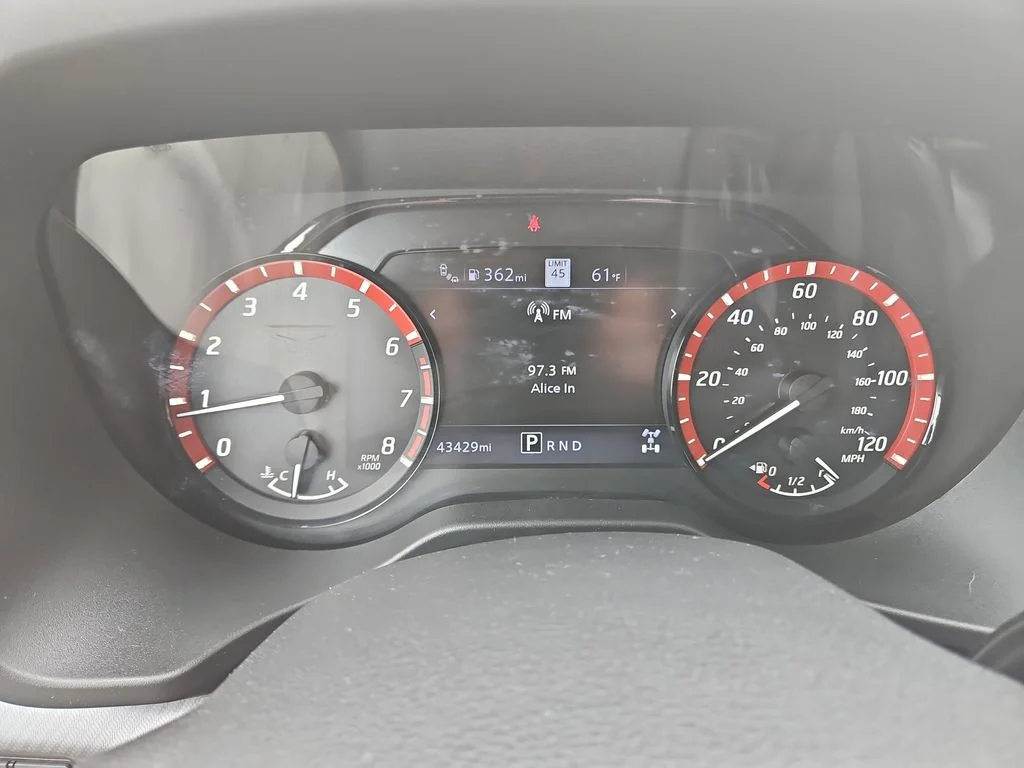 Used 2023 Beige Nissan PRO-4X image 17