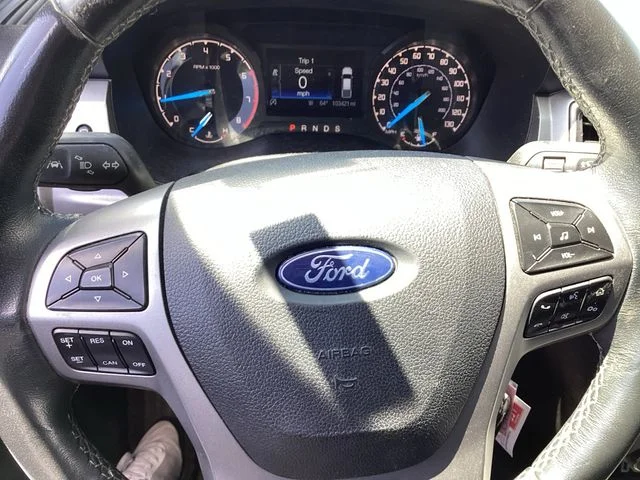 Used 2019 Magnetic Ford XLT image 11