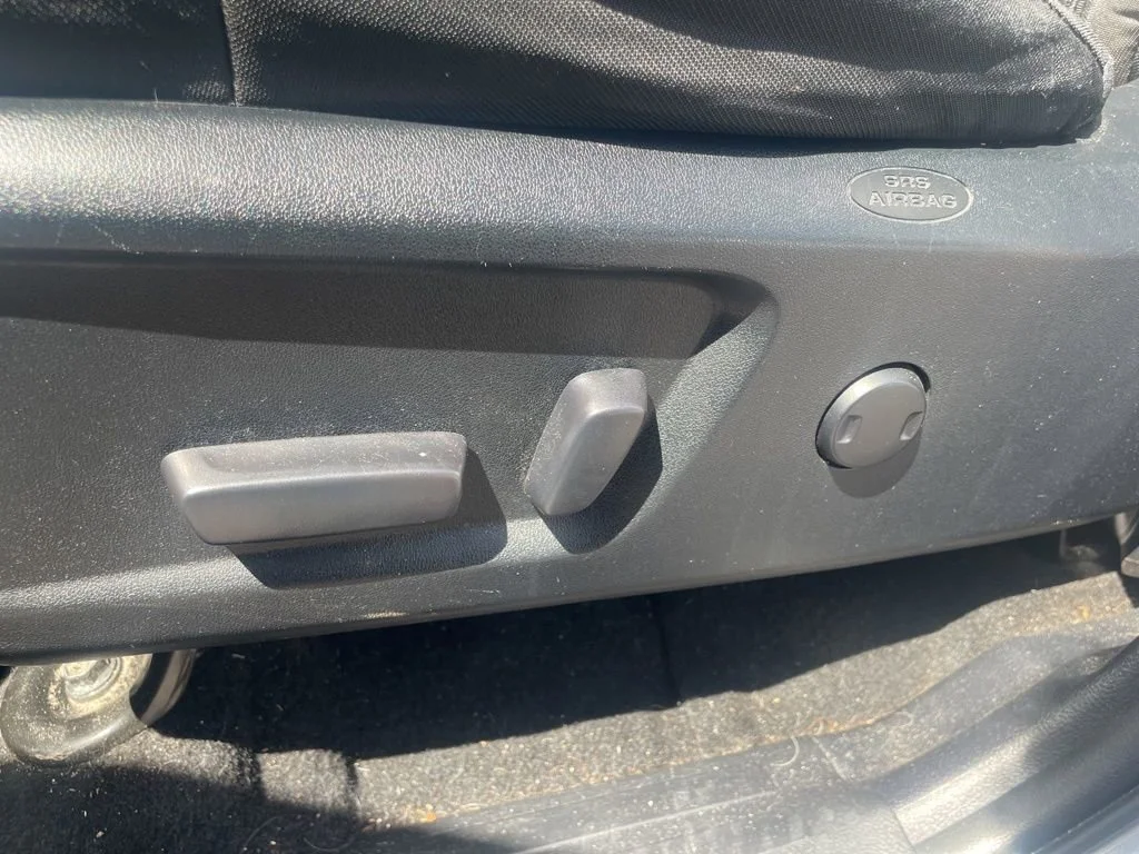 Used 2019 Silver Toyota SR5 5.7L V8 image 20
